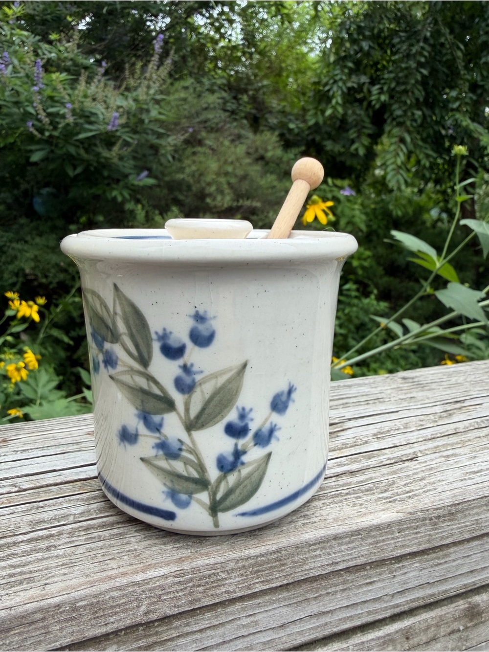 Union Stoneware Blueberry Crock 3 Piece 3.5” Ht. With Wood Honey Dipper Maine